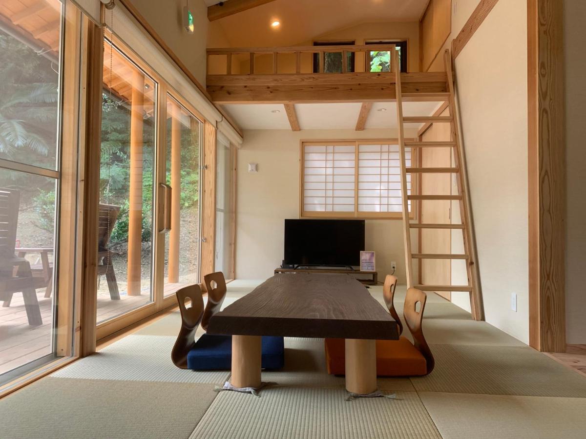 マムヴィッラin森の中の一軒家 Villa นาโงะ ภายนอก รูปภาพ