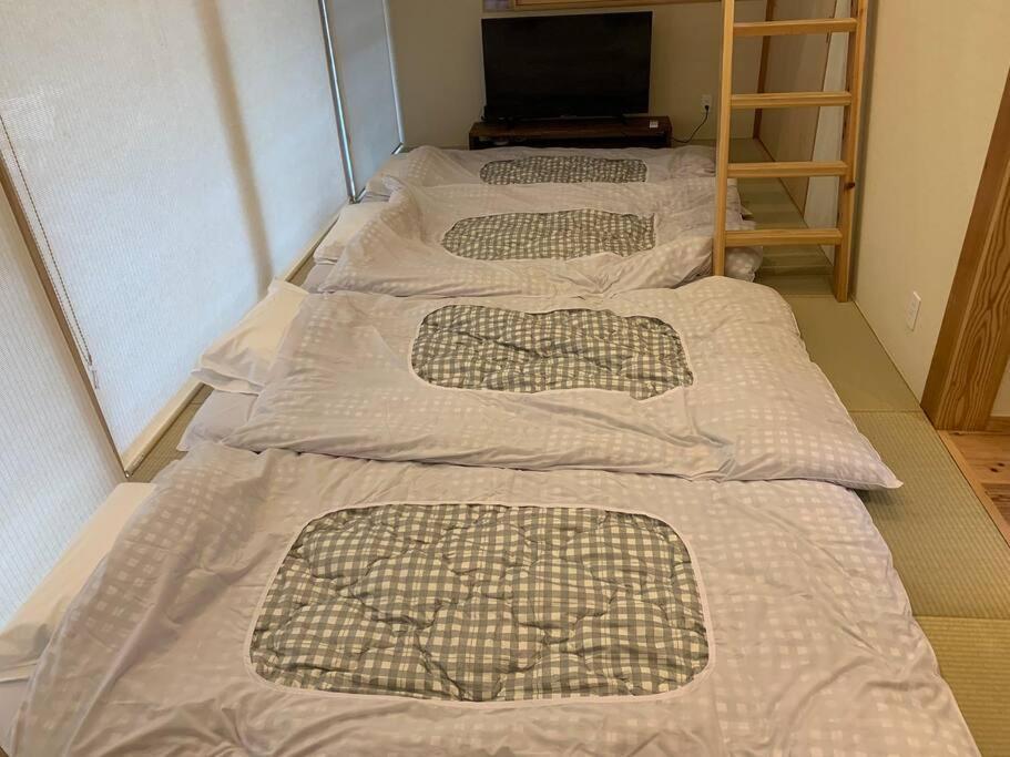 マムヴィッラin森の中の一軒家 Villa นาโงะ ภายนอก รูปภาพ
