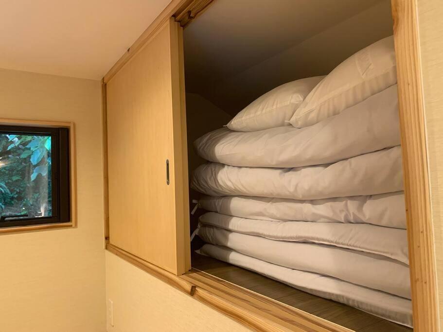 マムヴィッラin森の中の一軒家 Villa นาโงะ ภายนอก รูปภาพ